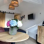 Πανσιόν Style Gardenhouse Near Amsterdam, Haarlem, Zandvoort 3*